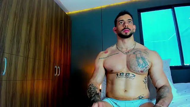 massimo_visconti live sex cam