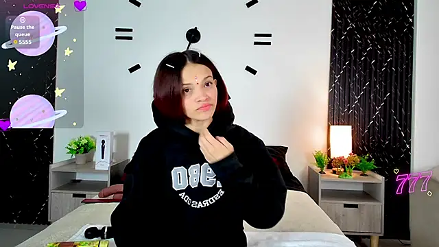 aurora_petitee (F young) - cream in ttis