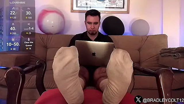 Live sex cam di bradley_colt