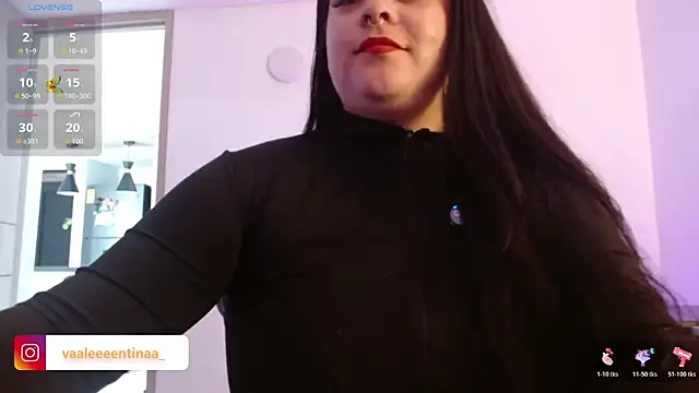 Layna_cold live sex cam