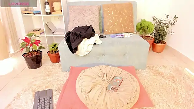 VictoriaBlackfire live sex cam