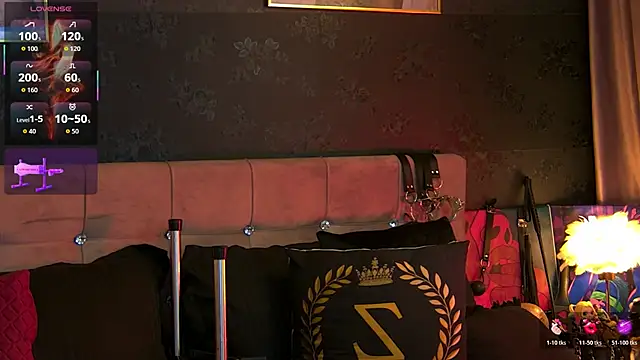 ToughVamp_MockinWITCH webcam