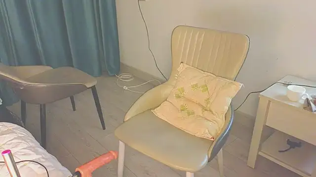 AudreyMell live sex cam