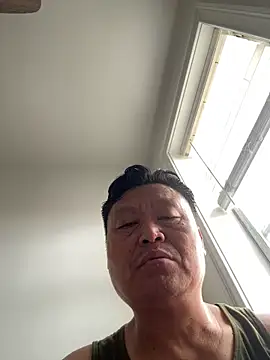 tashaninlife - Tashaninlife's free webcam - UK Sex Cams