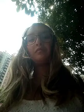 karla-giraldo_1 - Karla-giraldo_1's free webcam