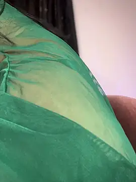 Webcam Model (AlannaDollx)  is live.Free join now!