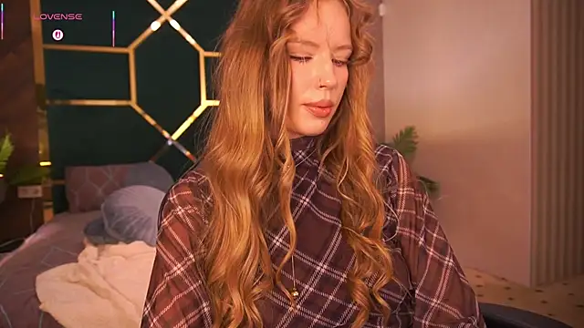 mollyymayy - MollyyMayy's free webcam - UK Sex Cams