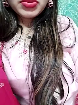 Webcam Model (Noor_Darliing)  is live.Free join now!