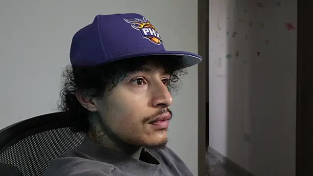 trieone live sex cam