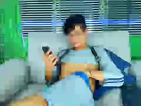 thiiagosaeenz (M young) - get off my pants