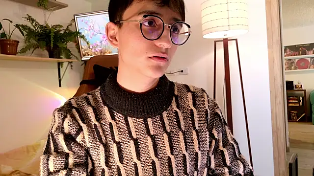 sr_evann - Sr_evann's free webcam - UK Sex Cams