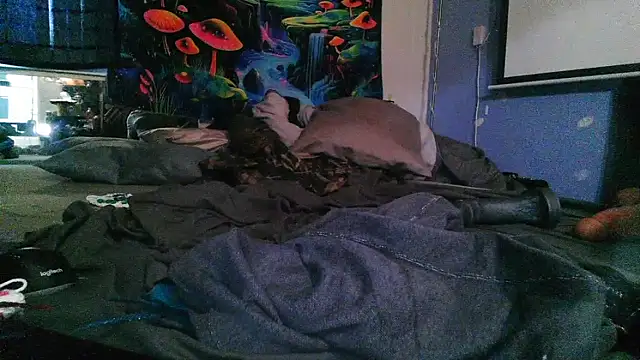 fr4nk1effuxxx - Fr4nk1eFFuxxx's free webcam - UK Sex Cams