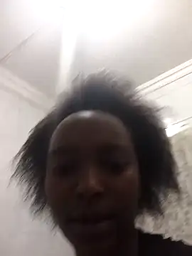 ShyNaughtyBabe webcam