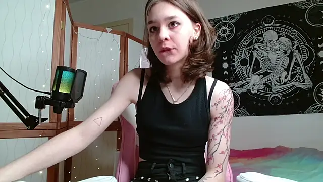 mysterious_toy - Mysterious_Toy's free webcam - UK Sex Cams