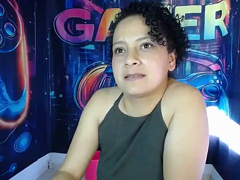 sofia_alane - Sofia_Alane's free webcam - UK Sex Cams