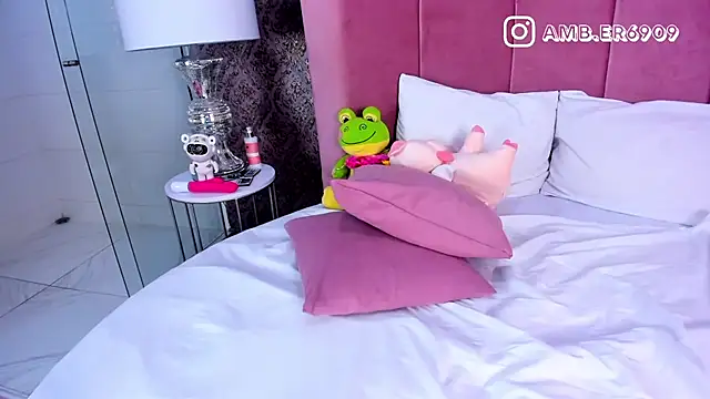 amber_sparkle - Amber_sparkle's free webcam - UK Sex Cams