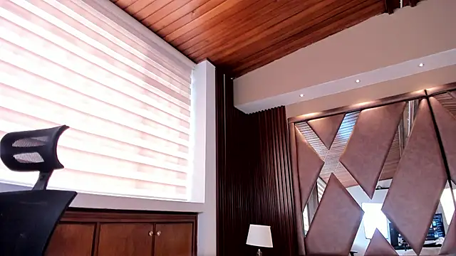 aidajones - AidaJones's free webcam - UK Sex Cams