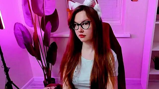 CarolGiggly live sex cam