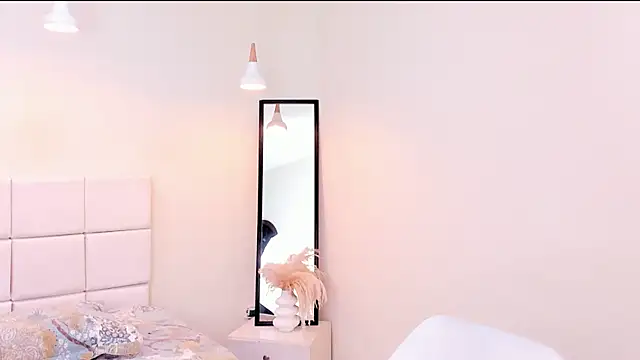 your_khloe (F young) - Wet kisses on your cock 🍆