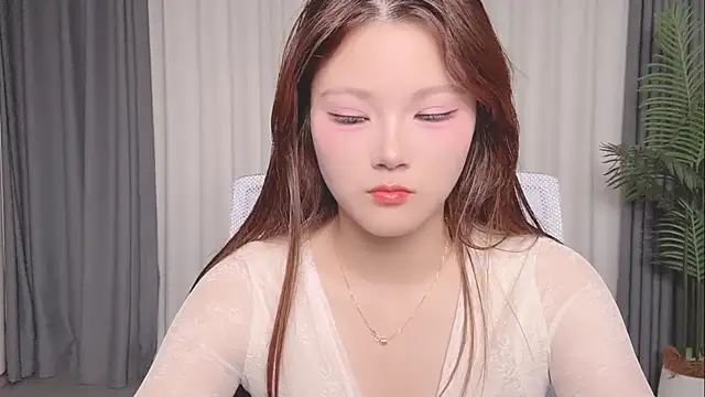 Q-Q-111 live sex cam