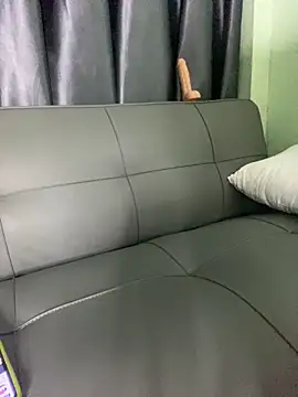 ly_chuppy - Ly_Chuppy's free webcam - UK Sex Cams