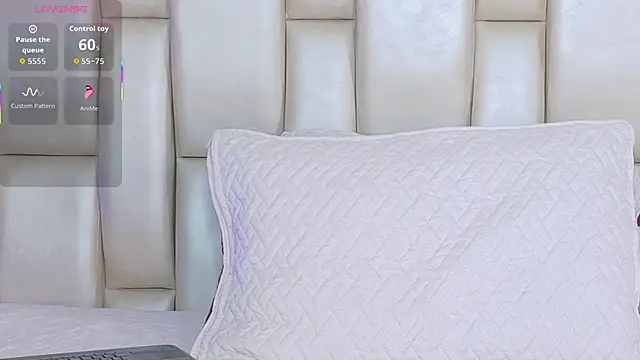 shasa_8 - Shasa_8's free webcam - UK Sex Cams