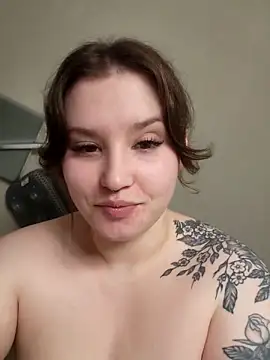 mrsjess (F young) - Fuck tiny asshole🍆🍑