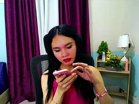 devine_goddess - Devine_goddess's free webcam - UK Sex Cams