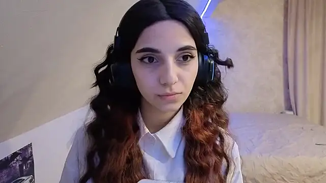 Blissmissataeses webcam