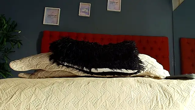 keyla_mejia - Keyla_mejia's free webcam