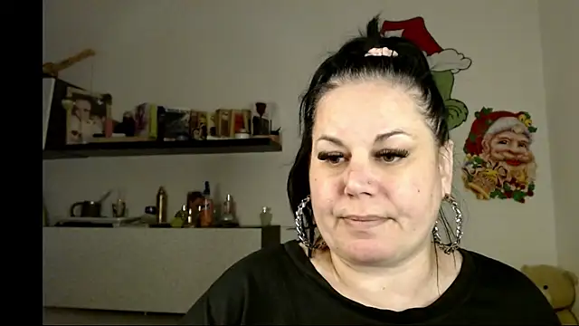 andreea2011 - Andreea2011's free webcam