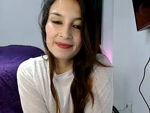 almaglow_ - Almaglow_'s free webcam