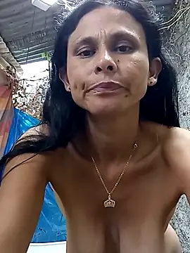 yuliitza4 - Yuliitza4's free webcam