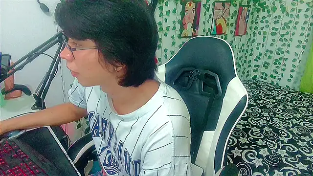 andy_gray - Andy_gray's free webcam