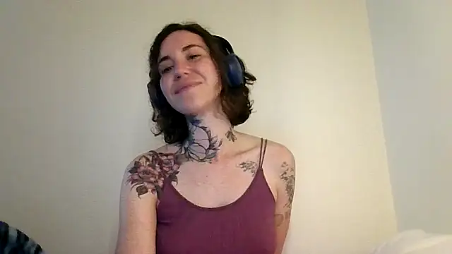 dirty_pink - Dirty_Pink's free webcam