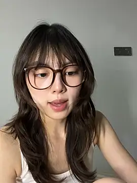 美女xuannv0000在线直播
