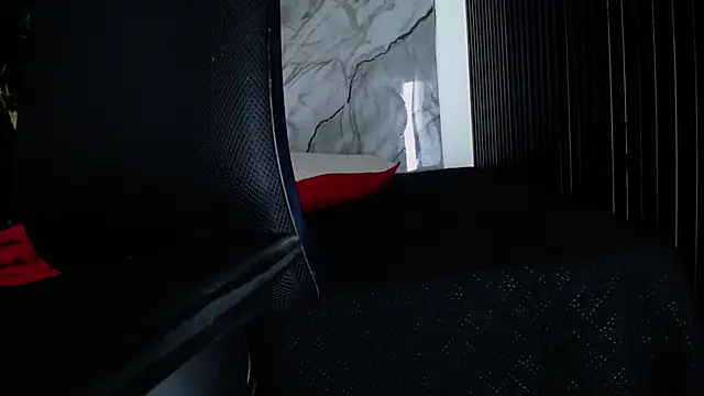 Live sex cam of Grant_Irons