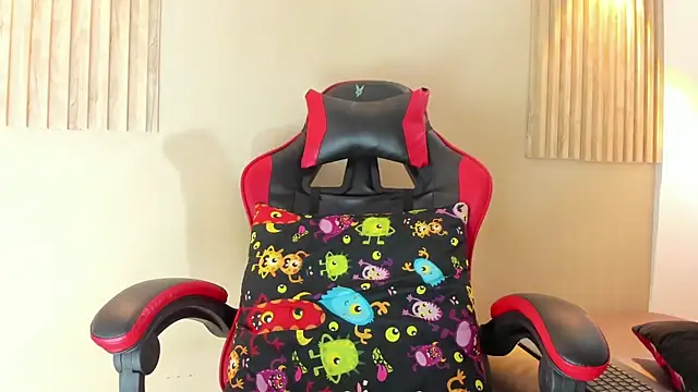 juan_prior (M young) - cum