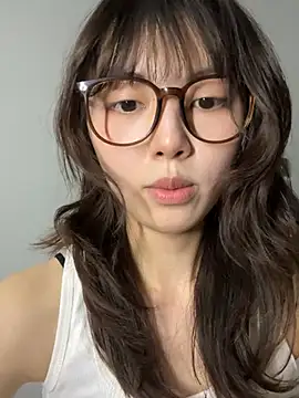 美女xuannv0000在线直播