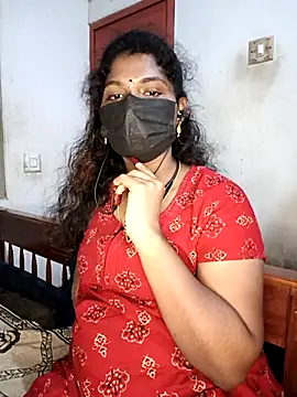 Webcam Model (tamilsaisree)  is live.Free join now!