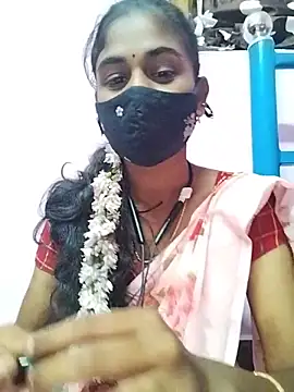 Tamil_Hot_RoyalQueen webcam