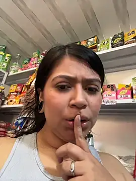 emilyjohanson (G young) - I kick my ass in the store