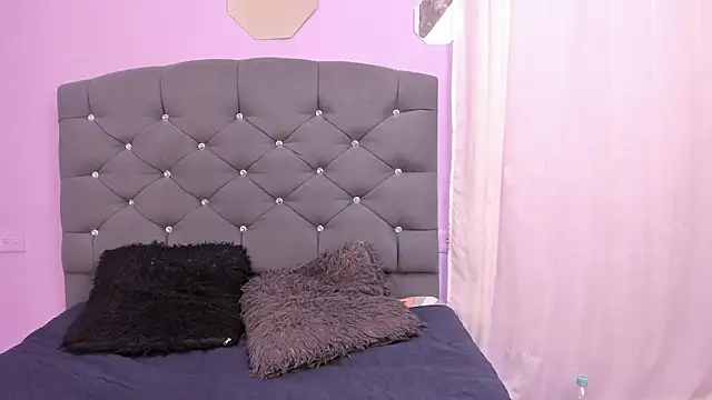 adult camming Greecy 0