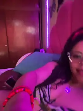 mariposapontiak420 webcam