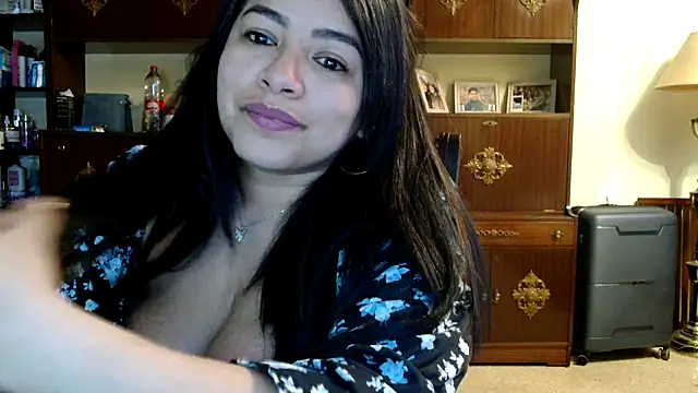 aquamarine_hot - Aquamarine_hot's free webcam - UK Sex Cams