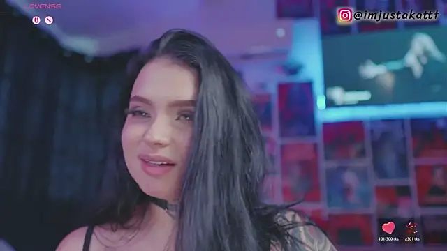 sensualkattt's Stripchat show and profile