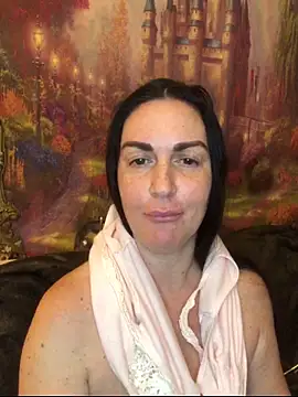 Webcam Model (Blanche-neige1)  is live.Free join now!