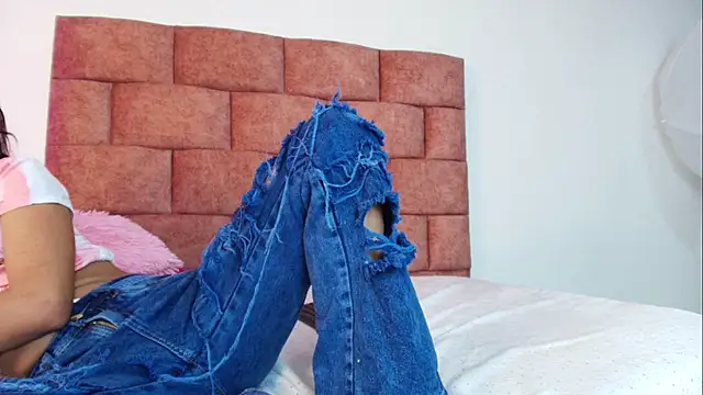 fulll_ass_nastyyy - Fulll_Ass_Nastyyy's free webcam - UK Sex Cams