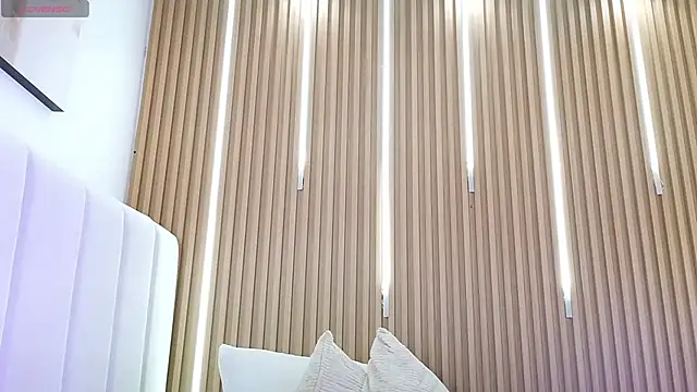 kimsensual_ - KimSensual_'s free webcam - UK Sex Cams