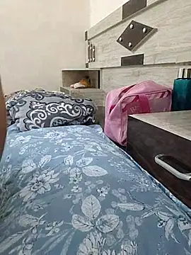 heartlessgirl - HeartlessGirl's free webcam - UK Sex Cams